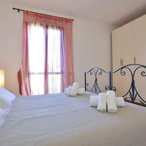Appartamento Izzhome Crispi, Pula